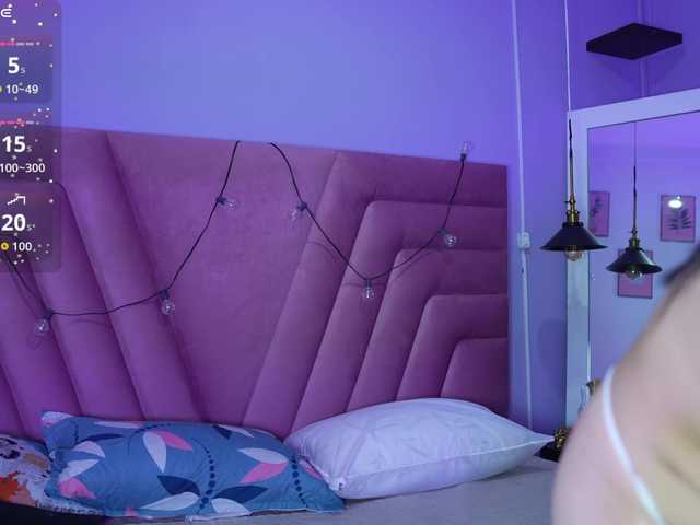 naughtyyindiann live cam on BongaCams