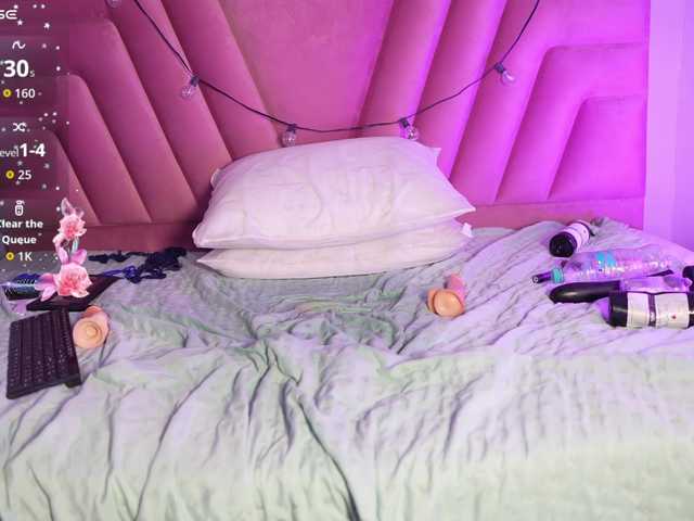 naughtyyindiann live cam on BongaCams