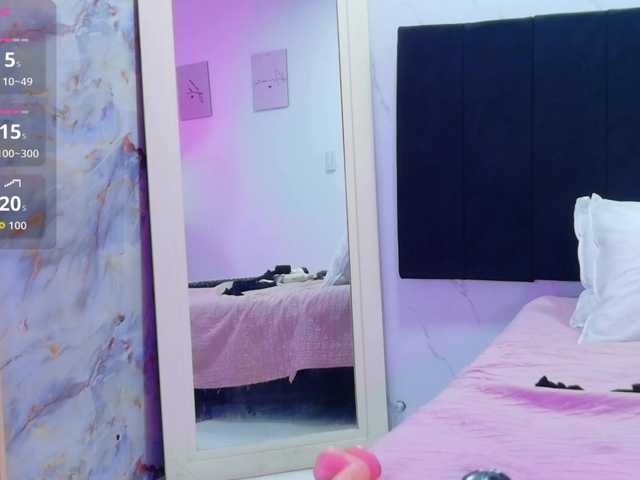 naughtyyindiann live cam on BongaCams