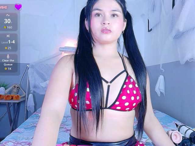 naughtyyindiann live cam on BongaCams