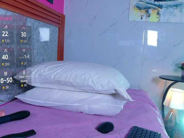 naughtyyindiann live cam on BongaCams