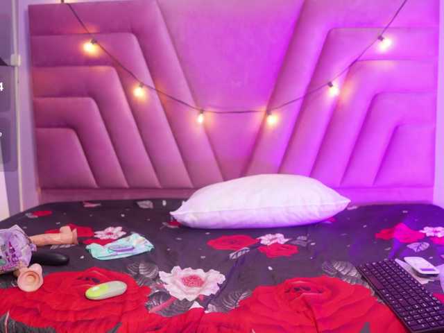 naughtyyindiann live cam on BongaCams
