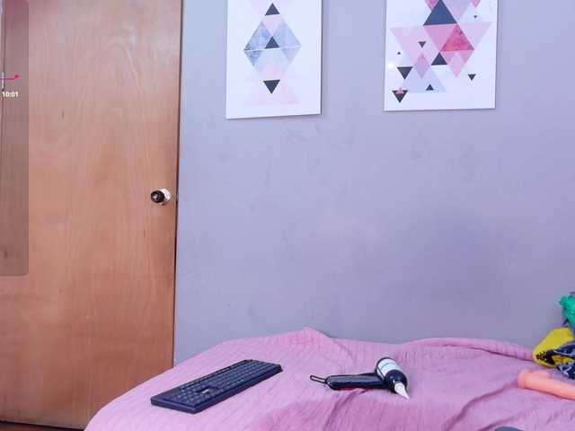 naughtyyindiann live cam on BongaCams