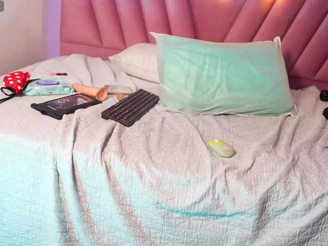 naughtyyindiann live cam on BongaCams