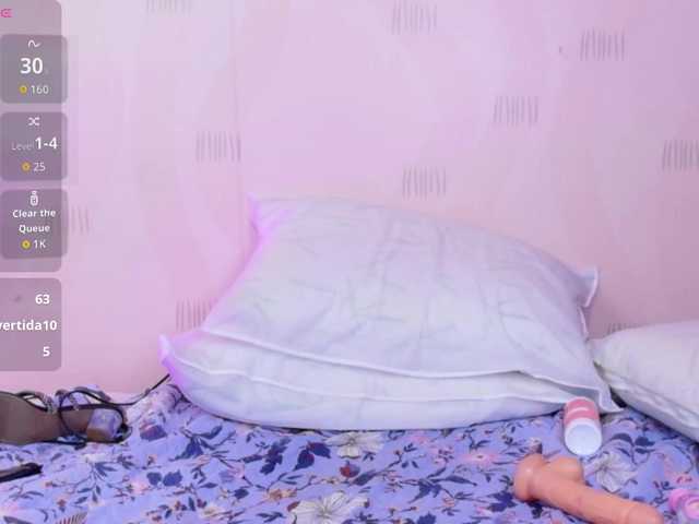 naughtyyindiann live cam on BongaCams