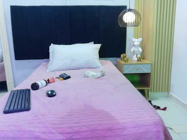 naughtyyindiann live cam on BongaCams