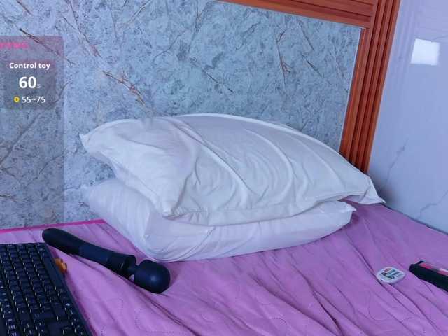 naughtyyindiann live cam on BongaCams