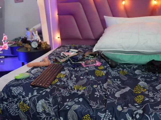 naughtyyindiann live cam on BongaCams