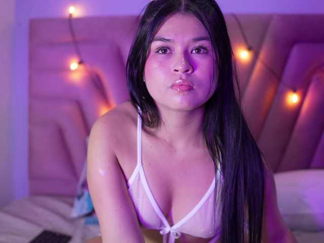 naughtyyindiann live cam on BongaCams