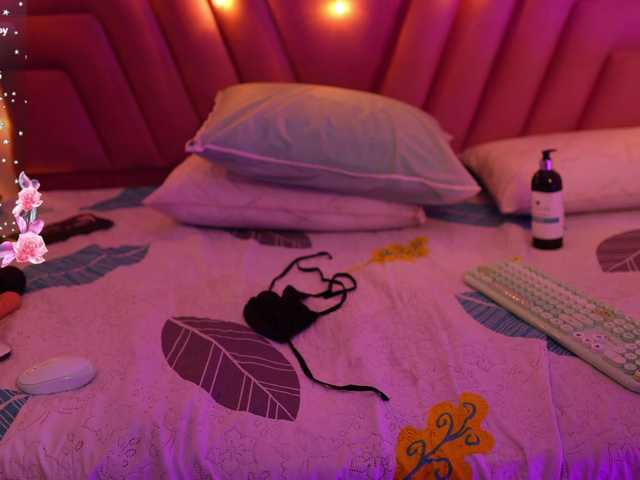naughtyyindiann live cam on BongaCams