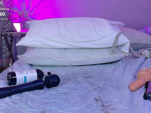 naughtyyindiann live webcam show