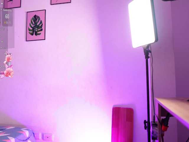 naughtyyindiann live cam on BongaCams