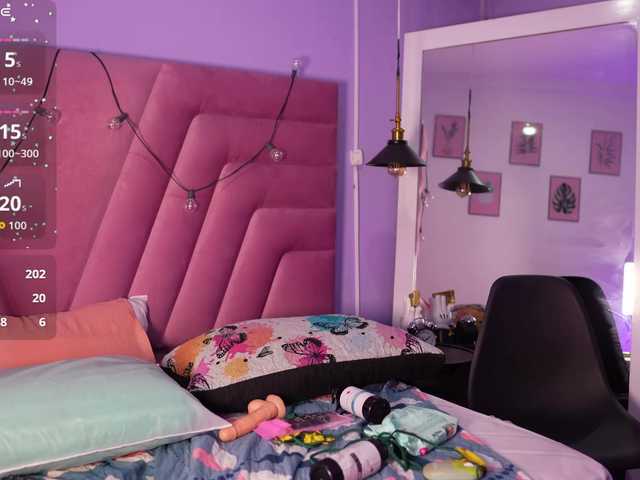 naughtyyindiann live cam on BongaCams