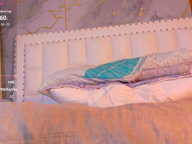 naughtyyindiann webcam