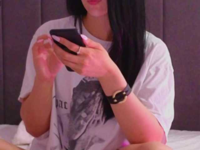 LauraDelight live cam on BongaCams