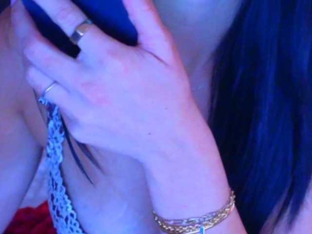 LauraDelight, en vivo ahora en BongaCams