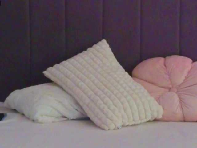 LauraDelight live cam on BongaCams