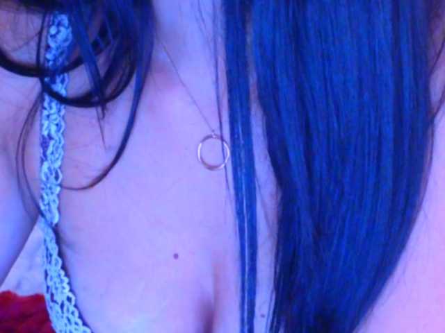 LauraDelight, en vivo ahora en BongaCams