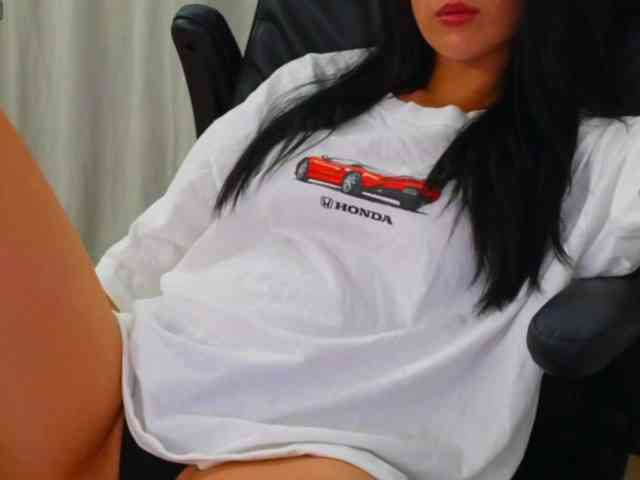 LauraDelight webcam