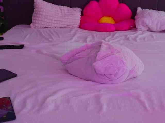 LauraDelight webcam