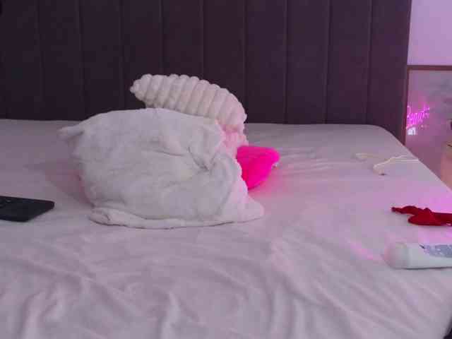 LauraDelight webcam