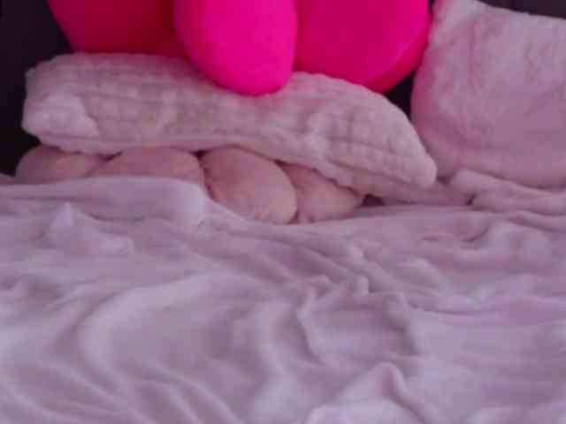 LauraDelight webcam