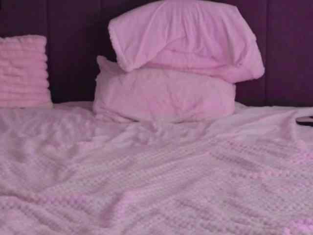 LauraDelight webcam