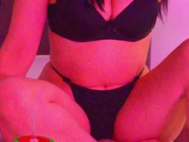 LauraDelight webcam