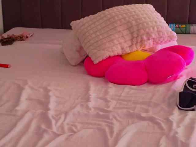 LauraDelight webcam