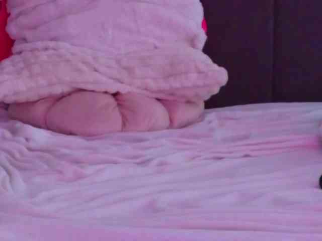 LauraDelight webcam