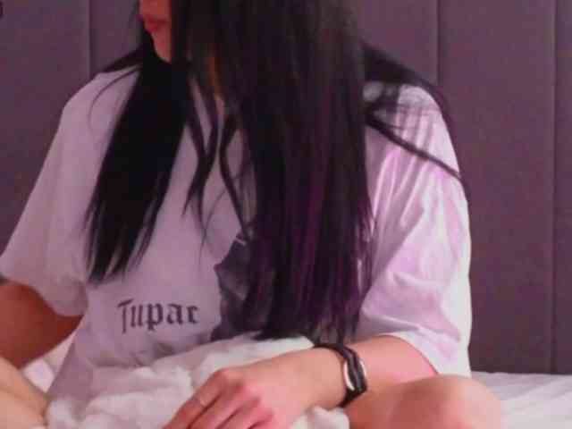 LauraDelight webcam
