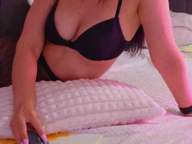 LauraDelight webcam