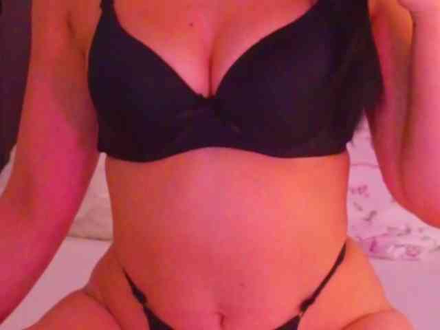LauraDelight webcam
