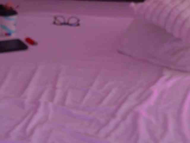 LauraDelight webcam