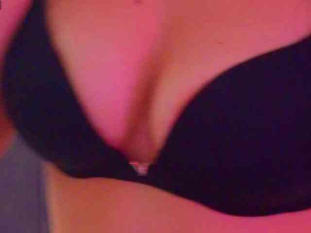 LauraDelight webcam