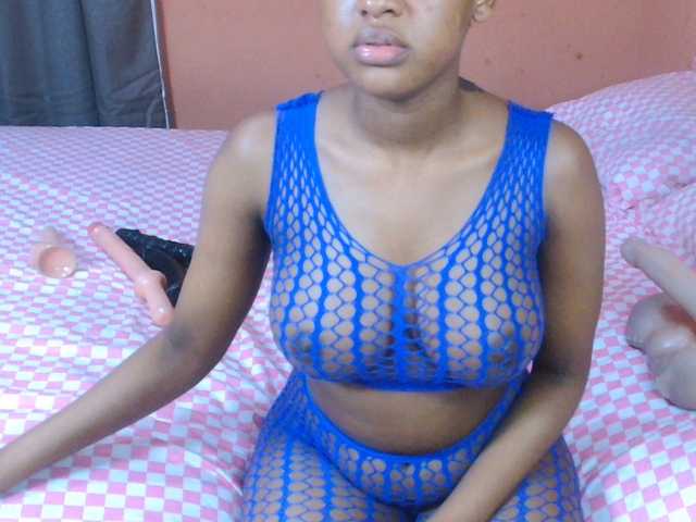 VelvetTits live cam on BongaCams
