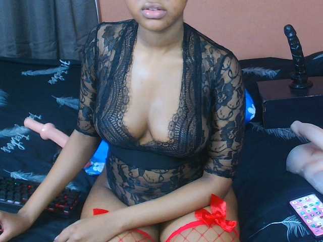 VelvetTits live cam on BongaCams