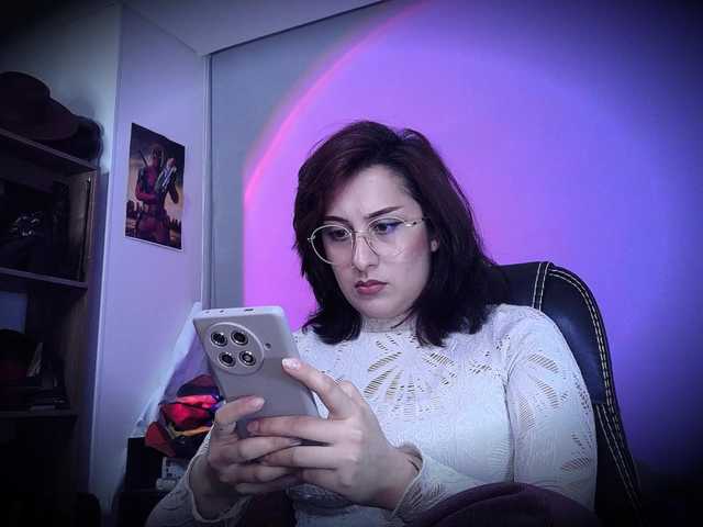 scarlettsen live cam on BongaCams