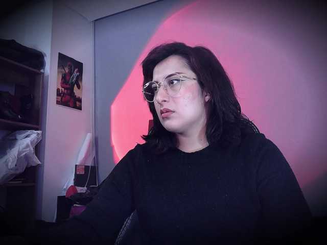 scarlettsen live cam on BongaCams