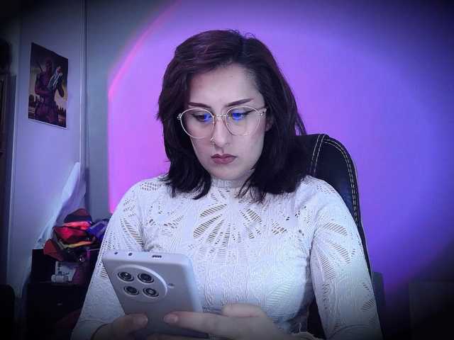 scarlettsen live cam on BongaCams