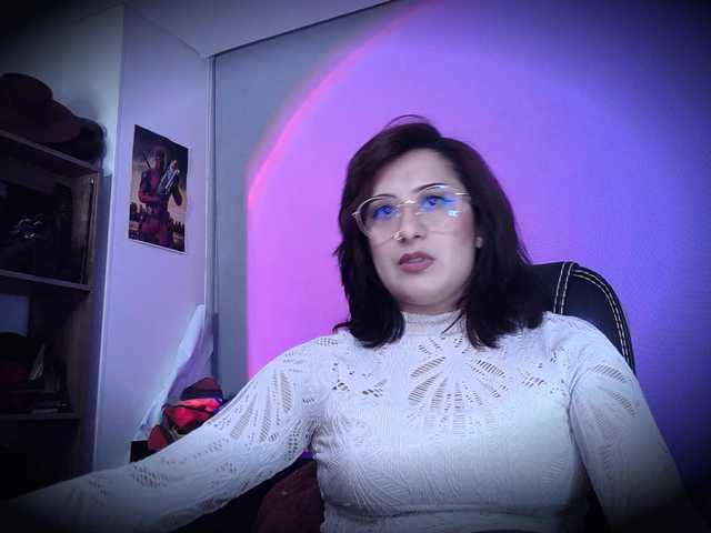 scarlettsen live cam on BongaCams