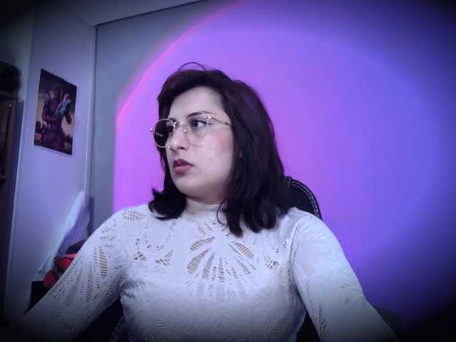 scarlettsen live cam on BongaCams