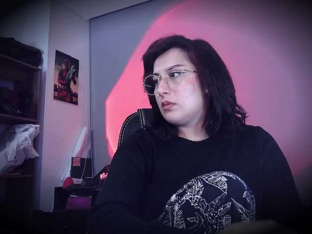 scarlettsen live cam on BongaCams
