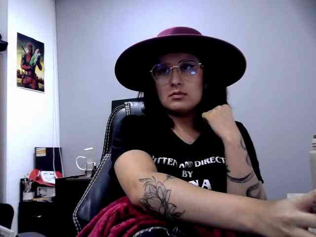 scarlettsen webcam