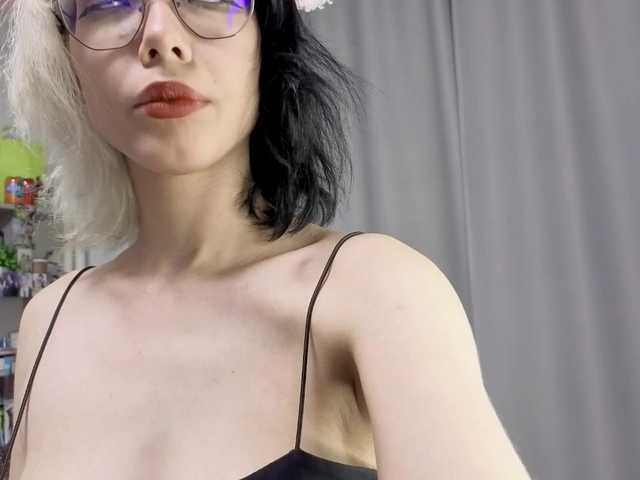 katemooss live show