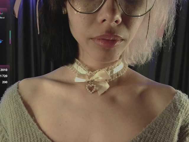 KateMooss's BongaCams show and profile