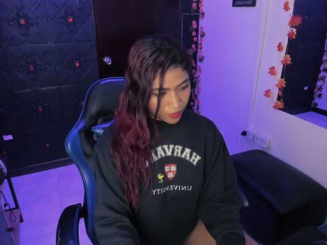 ChloeLombardi live webcam show