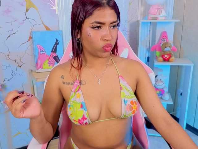 ChloeLombardi live cam preview