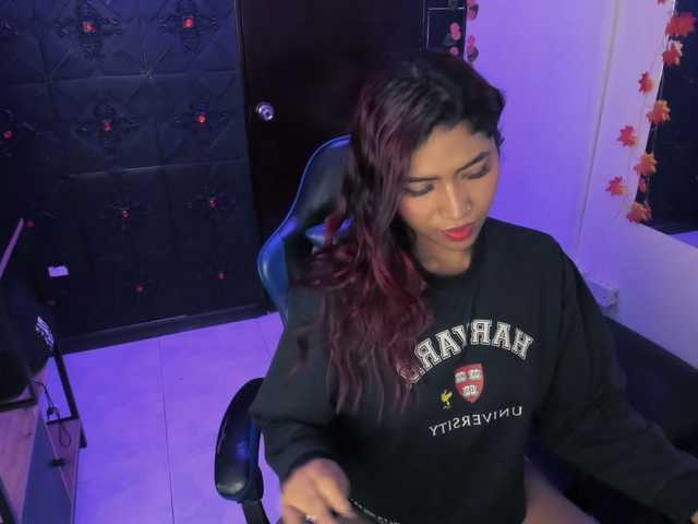 ChloeLombardi live webcam show