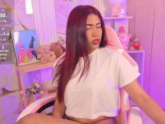 ChloeLombardi webcam
